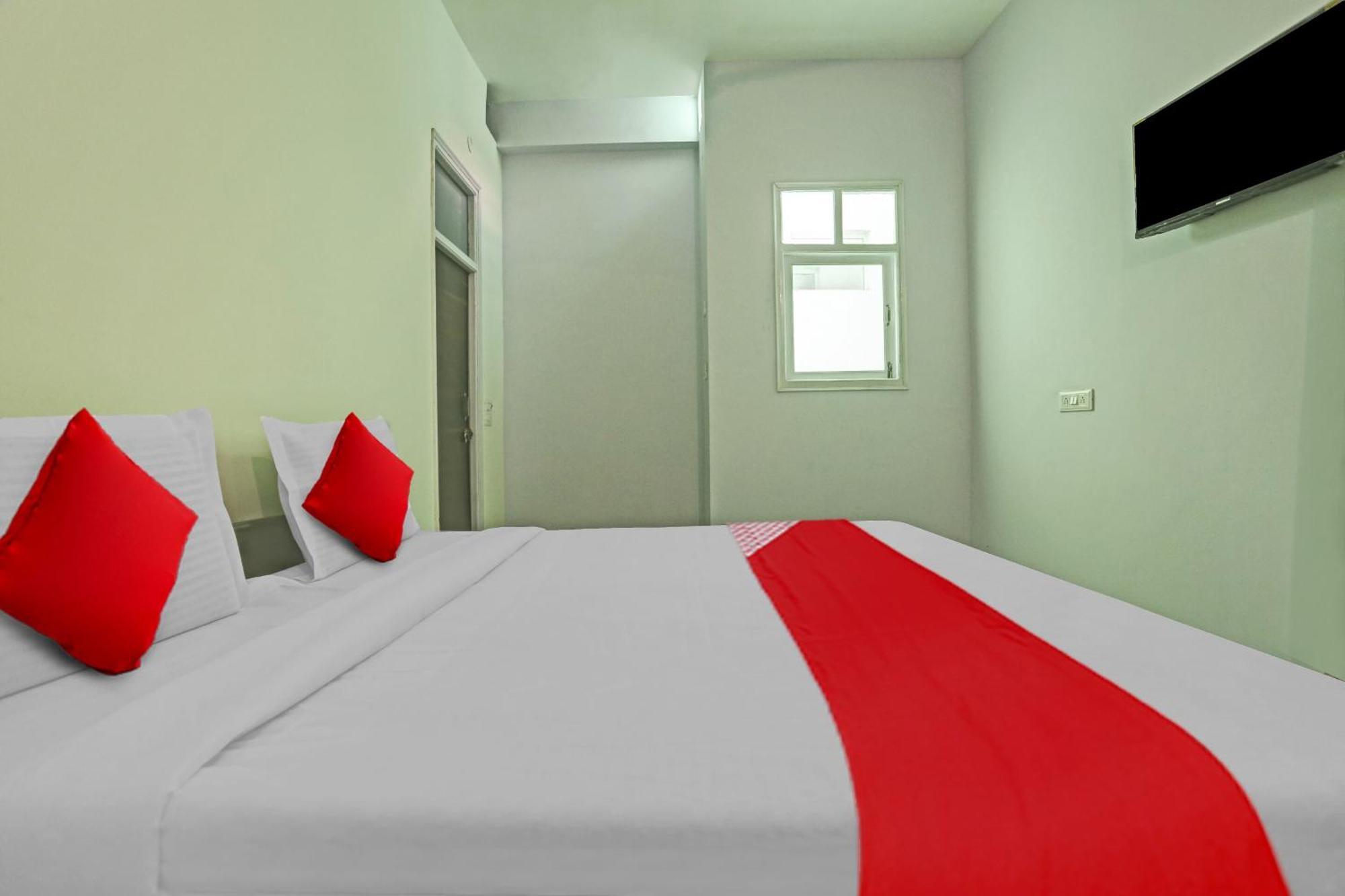 Hotel O Arya Residency Gurgaon Exterior photo